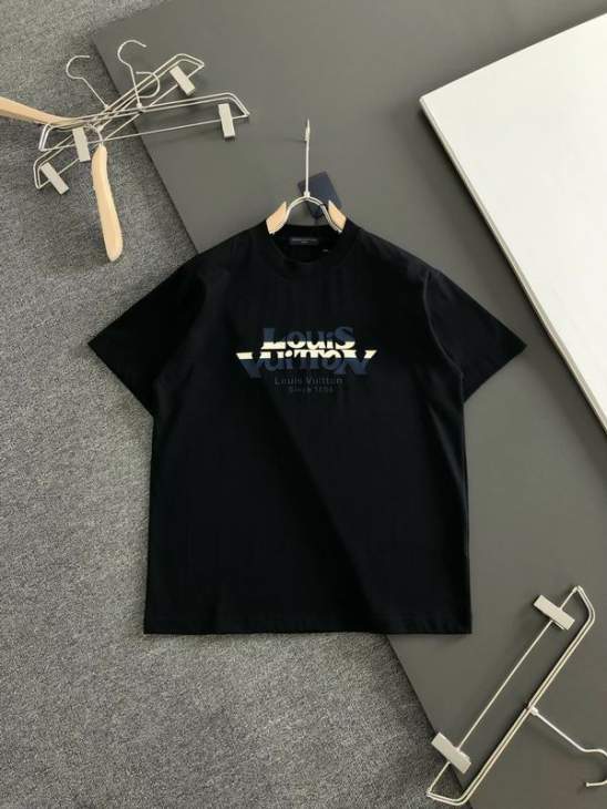 Picture of Louis Vuitton T Shirts Short _SKULVS-2XLtltx1957757